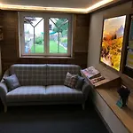 Haus Meneweger Флахау
