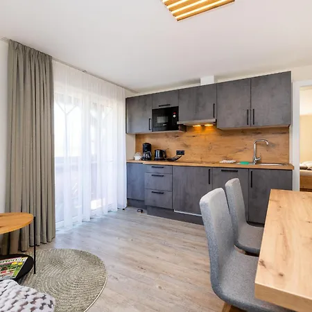 Апартаменты Haus Meneweger Флахау