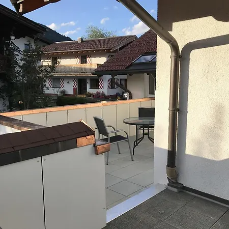 Haus Meneweger * フラッハウ