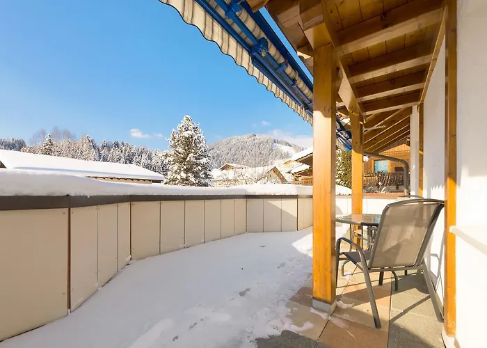 Haus Meneweger Apartment Flachau